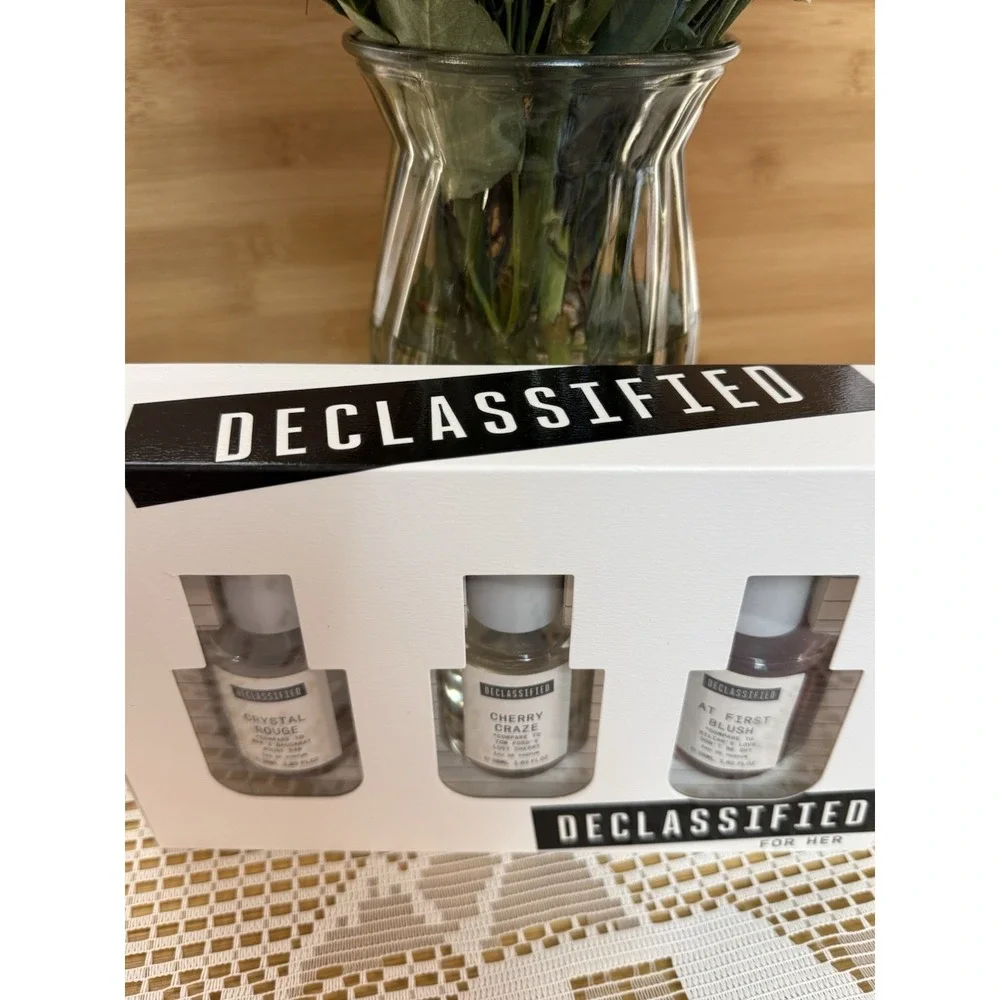 DECLASSIFIED Women's Fragrance Gift Crystal Rouge, Cherry Raze At First Blush